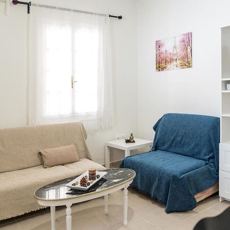 Athenais Apartment Lixouri Exterior photo